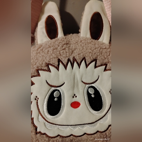 Labubu Pink Plush Crossbody Bag Adult Size & ZiZi Keychain (12"H×10"L) BNWOT - Picture 5 of 5